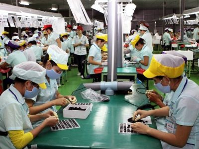 Vấn đề an toàn lao động và việc đảm bảo sức khỏe của người dân