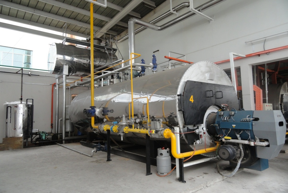 Thiết bị áp lực là bất kỳ hệ thống hay thiết bị nào làm việc với chất lỏng hoặc chất khí có áp suất cao hơn áp suất khí quyển