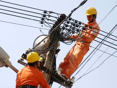 Tầm quan trọng của việc đảm bảo an toàn lao động trong ngành điện