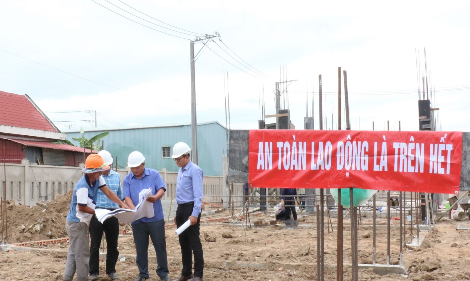 999+ Khẩu hiệu an toàn lao động hay, ý nghĩa