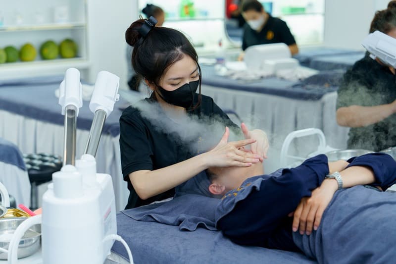 Những ai nên tham gia học chăm sóc da?