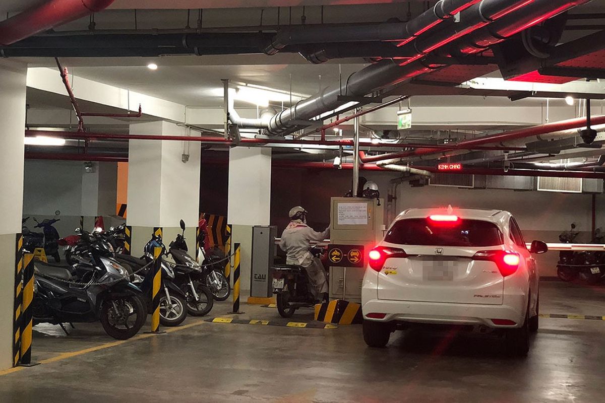 Kinh nghiệm dành cho Ban quản trị và người làm nghề quản lý vận hành khi xây dựng quy chế thu phí giữ xe